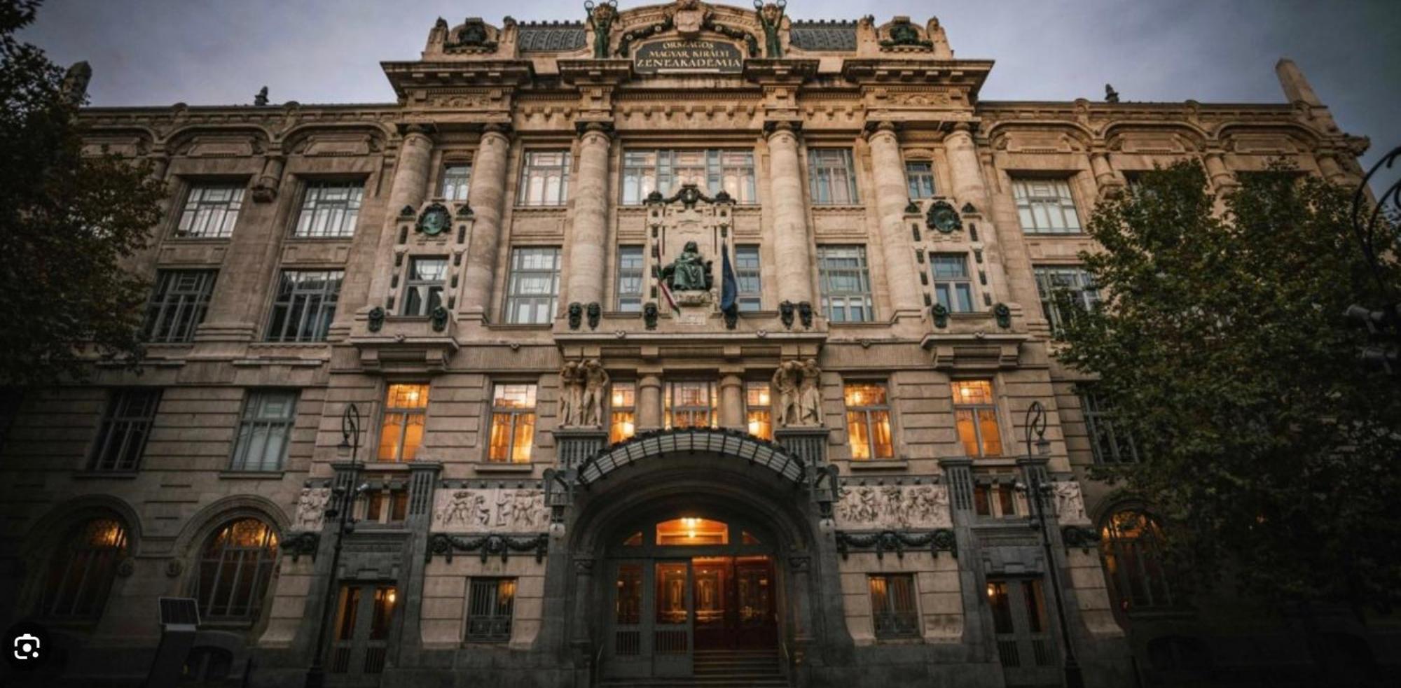 Andrassy Adventures Apartament